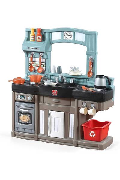 OEMS Step 2 Six Chef Kitchen Play Set for Little Chefs