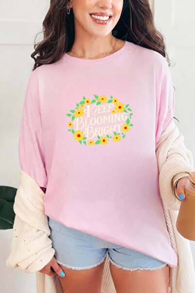 Sarah's Boutique Women's T-shirt – 100% cotton – Keep Blooming