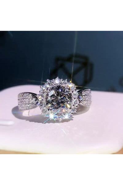 Miss Wang Ladies' high-end ring