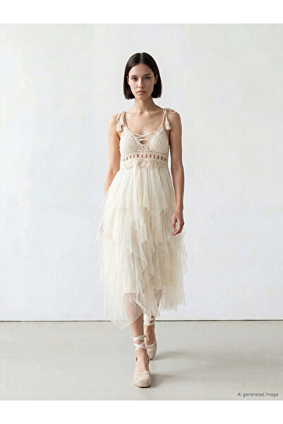 LC Waikiki Nevavm V-Neck Lace Detailed Tulle Dress with Rope Straps