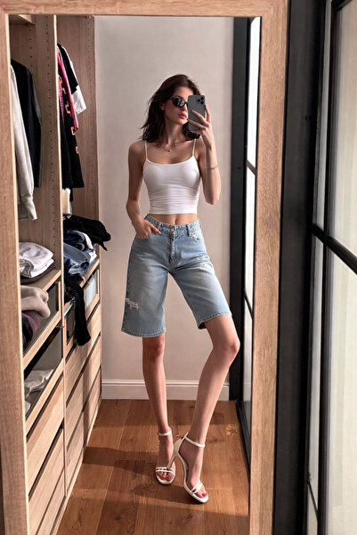XRAY JEANS Women's Classic 5 Pocket Blue Casual Denim Shorts