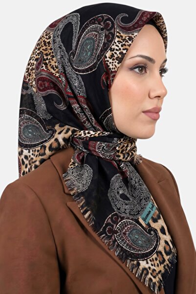 hadiora Women's Black Leopard and Paisley Patterned Flared Scarf