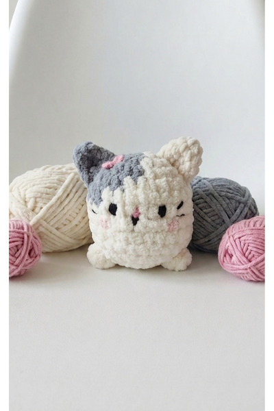 perasse Kedi peluş amigurumi kadife ip pembe kurdeleli