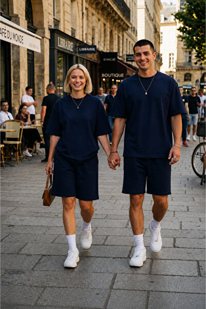 YAKAMEL UNISEX KADIN ERKEK ÇİFT KULLANIMINA UYGUN OVERSİZE KISA KOLLU ŞORT TA...