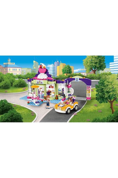 LEGO Friends 41320 Heartlake yogurt ice cream parlour