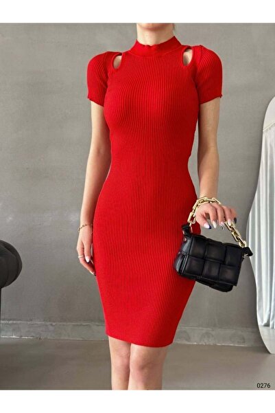 Modafeminen Rochie tricotată cu umerii goi TR0276 Roșu