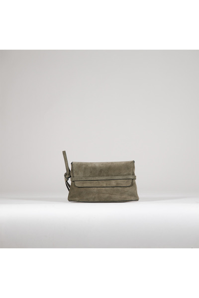 BEGRA ATELIER BEGRA Elara %100 Hakiki Süet Clutch Çanta - Haki (Khaki)