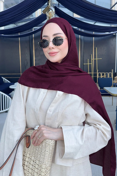 Madame Polo شال جاكار متوهج فاخر - بلون البرقوق