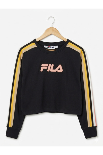 FILA فريق كلوفر النسائي