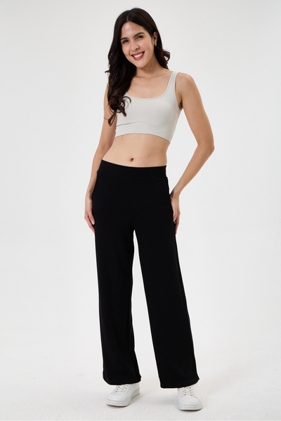 della moor Women's Black Regular Fit Waist-Corseted Tubular Leg Lycra Stretch...