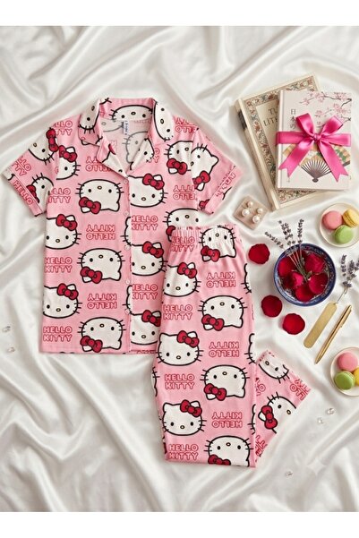 ANGEL LEON DREAM Kadın Hello Kitty Desenli Kısa Kollu Düğmeli Pijama Takımı P...