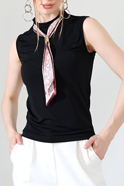 Sabr Women's Sandy Scarf Detailed Sleeveless Blouse