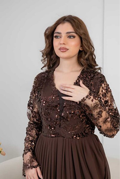 MNCENTER Luxurious Chocolate Brown Evening Gown with Sequin Embroidery and Fl...