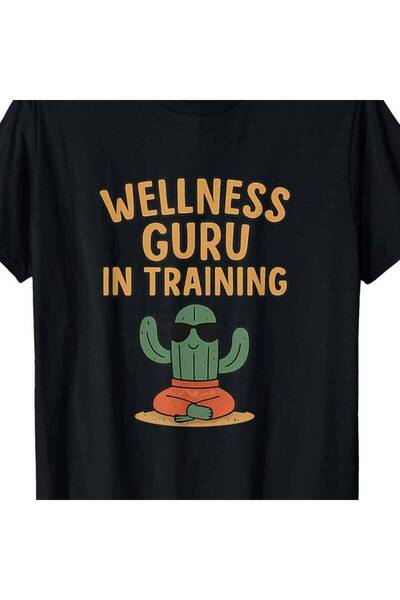 BASEPULSE تي شيرت أسود بطباعة رسومية - نص برتقالي بارز بعبارة "WELLNESS GURU ...