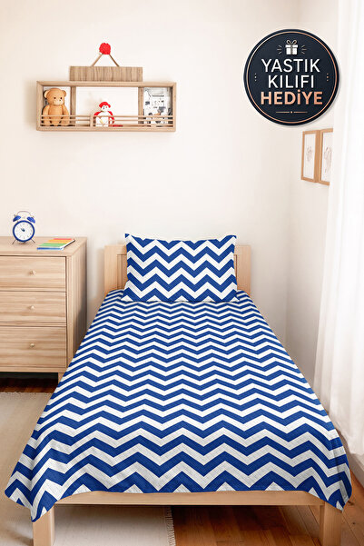 Evimde Bambaşka Plavi Geometrijski Zigzag Jednostruki Pique Set za Mladu Sobu...