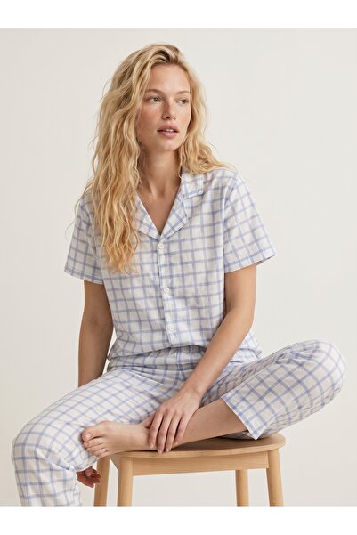 DAT Women's Light Blue Plaid Buttoned Collar Short Sleeve Pajamas Set