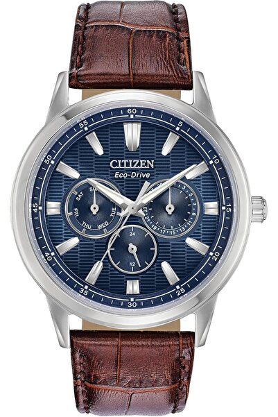 Citizen Analog Wristwatch with Leather Strap for Men, Solar Powered, BU2070-12L