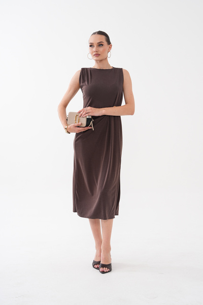 Mega Life Yandan Brooched Pleated Pique Modal Dress
