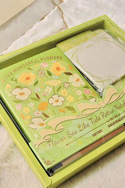 Nova Crafts Yeşil Retro Defterli Scrapbook Yapım Seti 150+ parça