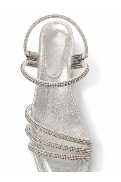 Zekids Girl's Stoned Heeled Shoes