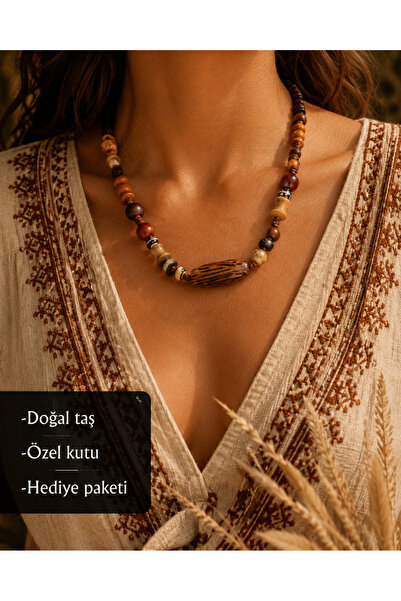 HER ŞEY NOTA www.herseynota.com Bohemian Solenya Natural Wooden Bead Necklace