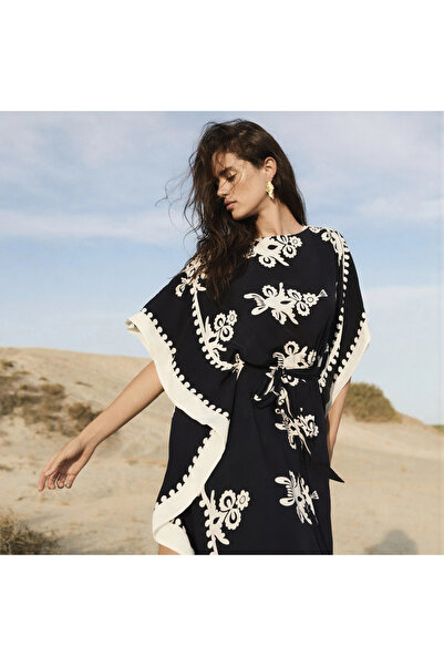 Su Koleksiyon Mukarnas Ethnic Patterned Viscose Kaftan Dress