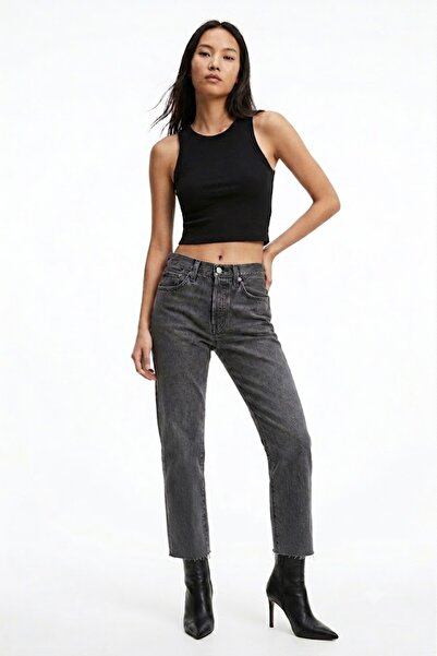 Levi's Women's 501 Minimalist Crop Jean Pants - High Waist with Tapered Leg D...