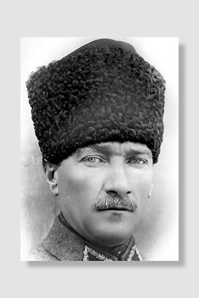 Luna Marissa Ataturk poster, klasični portret Kalpaklija, 1918, crno-bela fot...