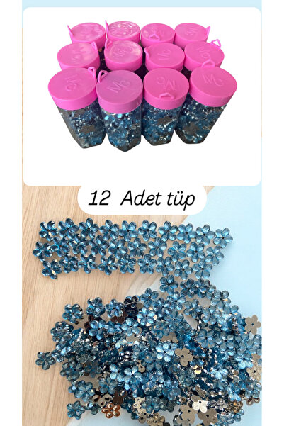 Kapital plastik Perforated Crystal Snowflake Beads 12 Tube Processing Embelli...
