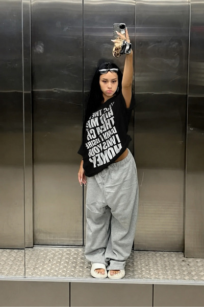 StartMore Lolita Kiss Them And Make Damn Honey Baskılı Tişört T-Shirt Dtf Vin...