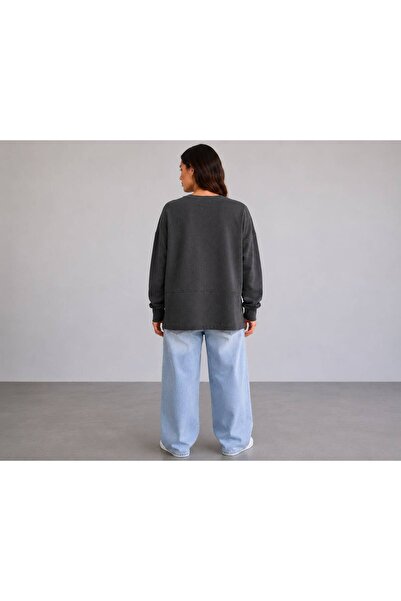 herkesemoda Oversize/Geniş Kalıp Yırtmaçlı Bisiklet Yaka Yumuşak Tuşeli Örme Sweatshirt