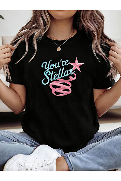 12 HERTZ تي شيرت You Re Stellar بطباعة حروف، قميص كاجوال بأكمام قصيرة وياقة د...
