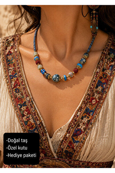 HER ŞEY NOTA www.herseynota.com Natural Stone Ethnic Blue Bead Necklace