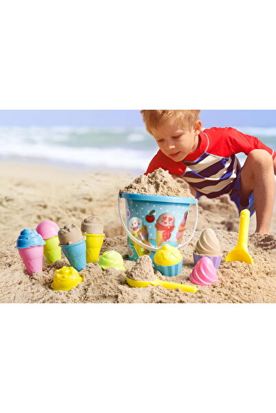 PlayFun Σετ παιχνιδιών παραλίας 7 τεμαχίων με κουβά παγωτού και αξεσουάρ άμμου