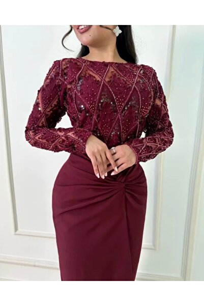 VLORA Elegant burgundy dress