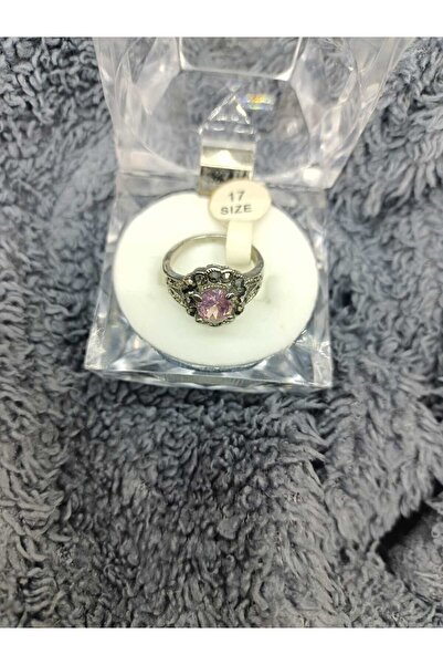 QF Shining Stone Stylish Design Ring