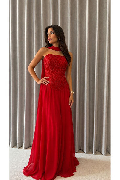 Asma Fashion Luxurious Scarlet Red Evening Gown Featuring a Strapless Design ...