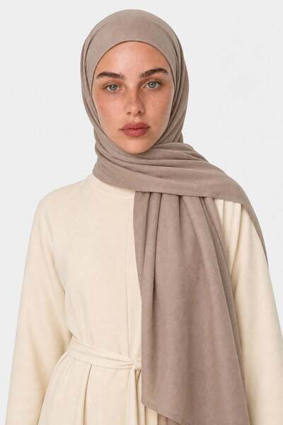 Mooncorn Rami Shawl