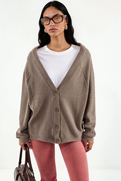 Hiccup Busem Ribbed V-Neck Buttoned Cardigan