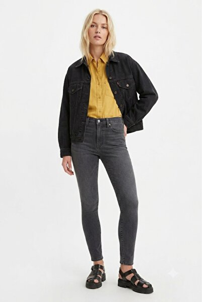 Levi's 721 بنطلون جينز نسائي بخصر مرتفع وقصة ضيقة وقماش مرن رفيع باللون الرما...