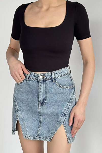Aryena Black Women's Square Neck Crop Top Blouse