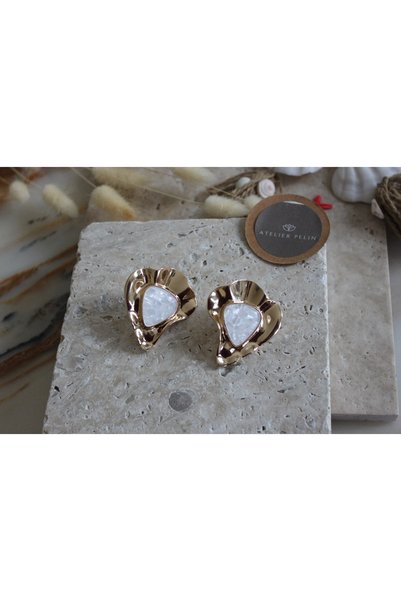 Atelier Pelin Vintage Model Earrings / White