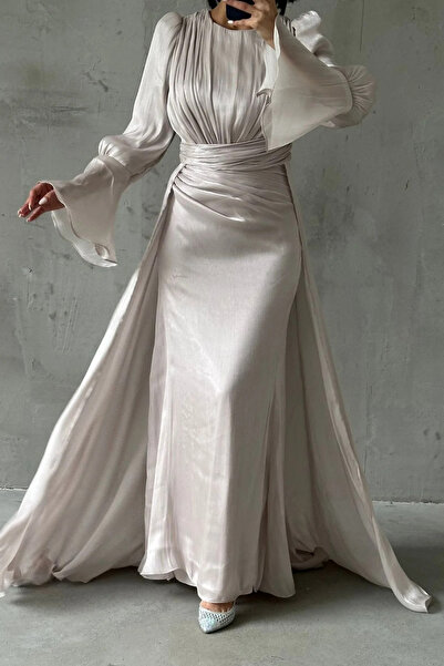leyuze Drape Ve Pelerin Detaylı Janjan Tesettür Abiye Taş