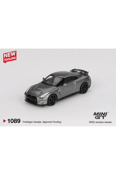 mini gt نموذج سيارة نيسان جي تي-آر 2013 بمقياس 1/64 بلون رمادي معدني داكن (إصدار نيسمو آر35 سي آر إس)