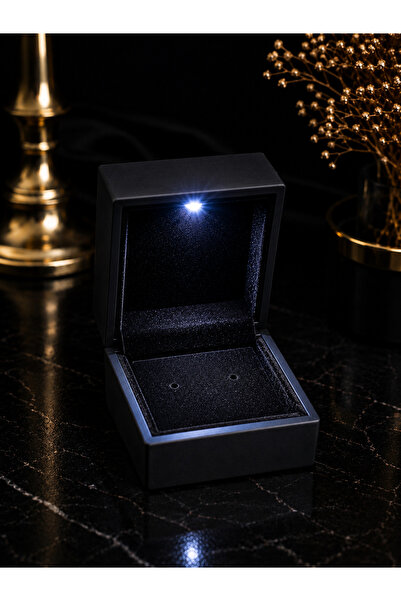 by hakan şahin black design Premium LED Işıklı Küpe Kutusu / Siyah Deri Dokul...