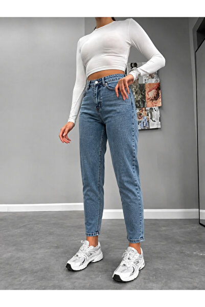 sion jeans بنطلون جينز نسائي من جوليا ميلانو باللون الأزرق متوسط ​​الحجم مناس...