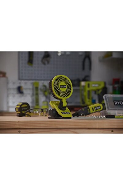 Ryobi Ventilator cu clemă alimentat cu baterie litiu USB de 4V, 2.0Ah + Cablu