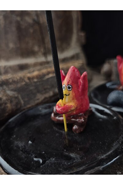 yammart Calcifer El Yapımı Seramik Tütsülük | El Boyaması Dekoratif Anime Tüt...
