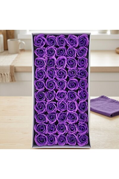 DeaL Set de 50 de trandafiri de săpun mov 5x5 cm — Cadou elegant și rafinat �...