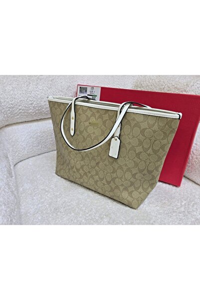 Generic Brand Luxury and Fashionable Shoulder Bag with Large Capacity and Cla...